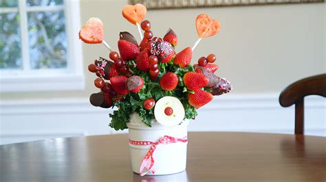 Valentine's Day DIY Edible Fruit Bouquet