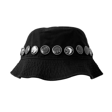 Pin Bucket Hat RŌnin