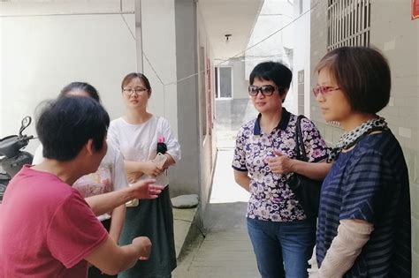 国家税务总局浙江省税务局 巾帼动态 共饮一湖清水 共享改革红利——巾帼岗姐妹帮扶“送清凉”