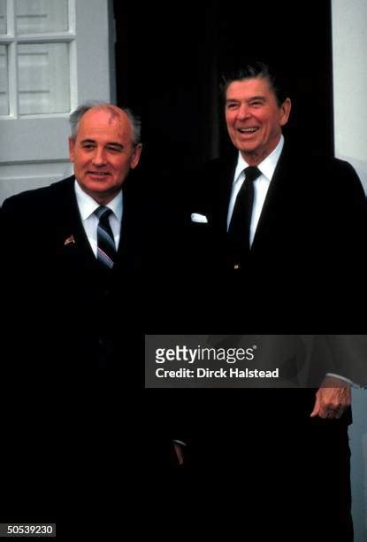 410 Reagan Gorbachev Summit Stock Photos, High-Res Pictures, and Images ...