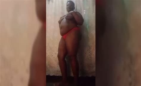 Ghana Woman Getting Naked While Dancing NaijaTape