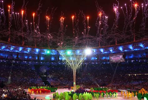 Best Pictures Closing Ceremony The Rio Olympic Games 2016 Mirror Online