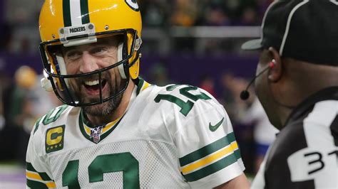Green Bay Packers adjust Aaron Rodgers' contract to clear 2020 salary