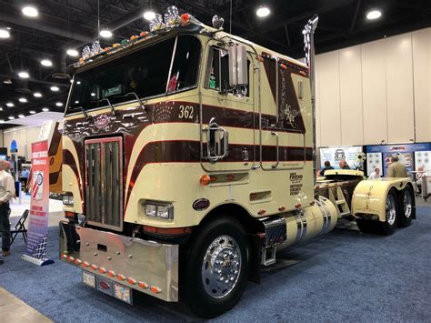 The Cabovers Of Mid America Trucking Show 2019 Photos Equipment