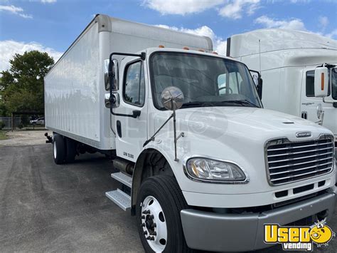 2016 Freightliner Box Truck With Liftgate Transport Service Vehicle For Sale In Texas