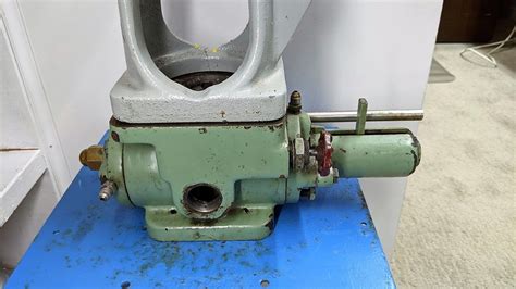 A Woodward Hydraulic Relay Valve To The Gate Shaft Type Turbine Water