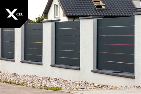 Minimalist Fence By Xcel Dark Aluminum Horizon Massive Profiles And