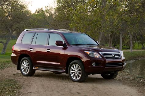 2010 Lexus Lx 570 Packs New Features And Vision