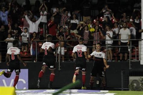 São Paulo X Corinthians Onde Assistir Horário E Escalações Metrópoles