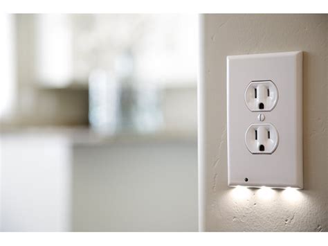 5 Outlet Covers/6 LED Nightlights Bundle