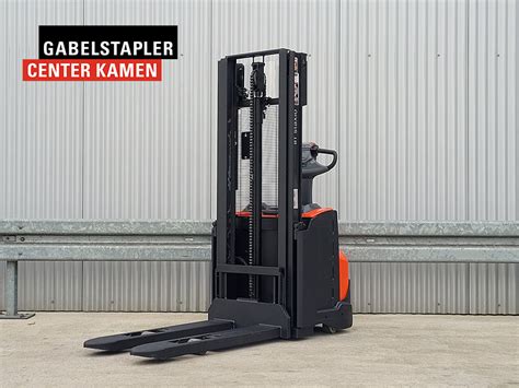 TOYOTA BT Staxio SWE120 Gabelstapler Center Kamen