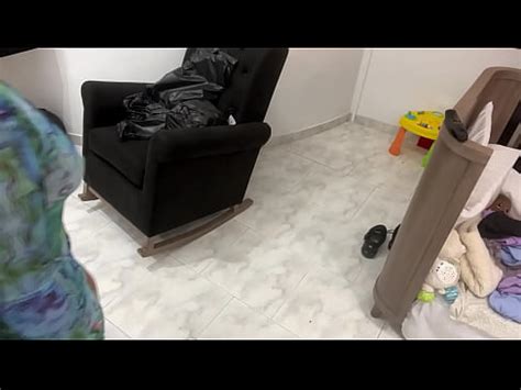 Sirvienta Voluptuosa Seduciendo Con Su Belleza Al Cambiarse XVIDEOS