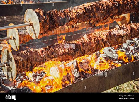 Spit Roast Hi Res Stock Photography And Images Alamy