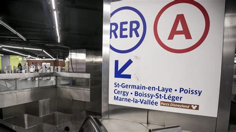 Le Rer A Toujours à Larrêt