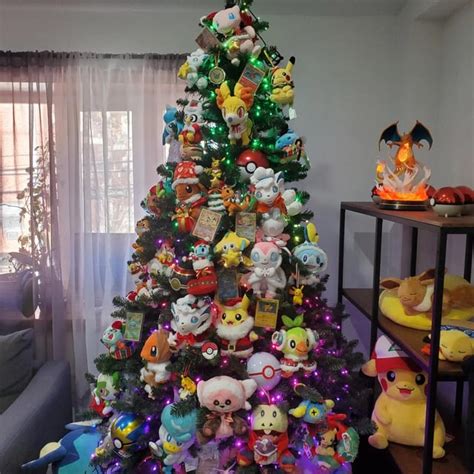 Pokemon Christmas Tree 2022 : r/pokemon