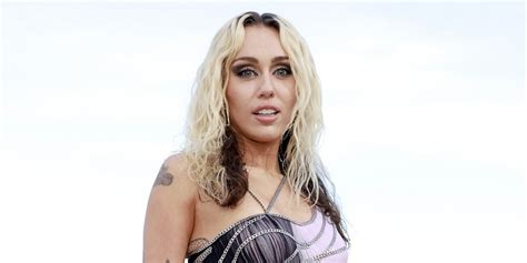 Miley Cyrus Reveals What Really Happened Behind The Scenes In Infamous