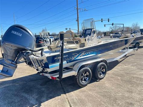 New 2024 Xpress H22B HYPER LIFT BAY 70003 Metairie Boat Trader