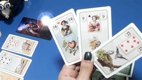 COMO ELE A ESTÁ EM RELAÇÃO A VOCÊ NESTE MOMENTO TAROT E CARTAS