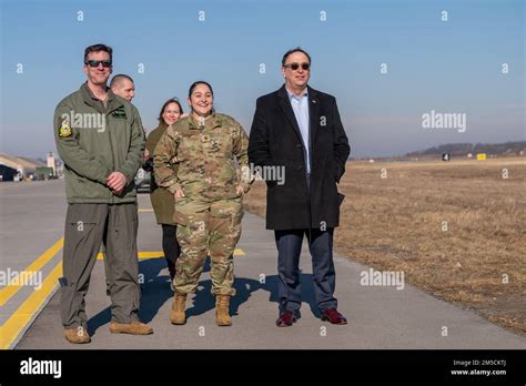 Lt Col James Holy Schmidt Hi Res Stock Photography And Images Alamy