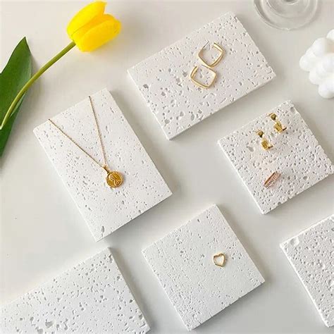 White Stone Display Photography Props Jewelry Display Set Rock Jewelry