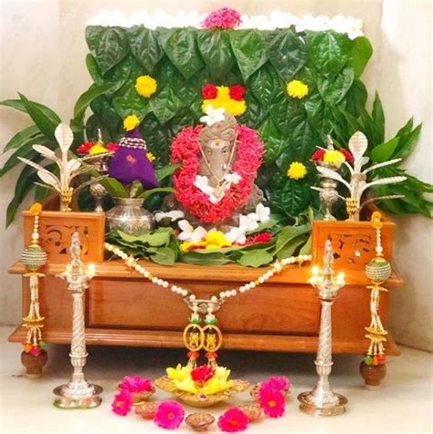 Simple Ganpati Mandap Decoration Ideas For Vinayaka Chavithi