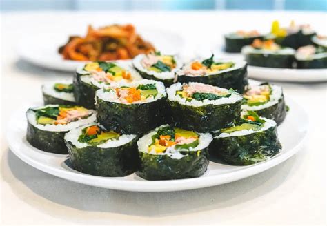 Tuna Kimbap Recipe (Chamchi Kimbap) - Carving A Journey