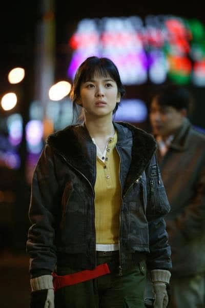 Loạt ảnh hiếm thời tuổi của Song Hye Kyo hot lại visual xứng đáng xếp vào hàng huyền thoại