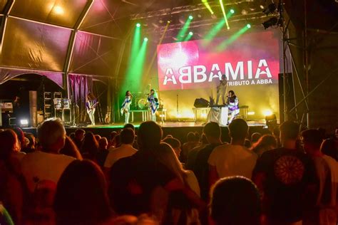 Milhares De Pessoas Festejaram As Festas Da Vila Munic Pio De Figueira