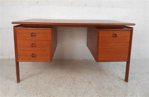 Mid Century Modern Danish Teak Executive Desk At 1stdibs Danish