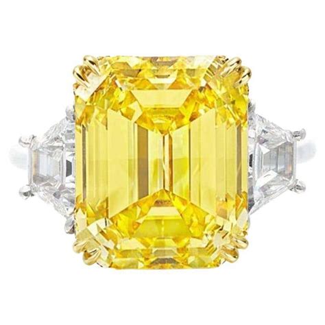 Gia Certified Emerald Cut Fancy Vivid Yellow Diamond Cocktail Ring In Platinum For Sale At