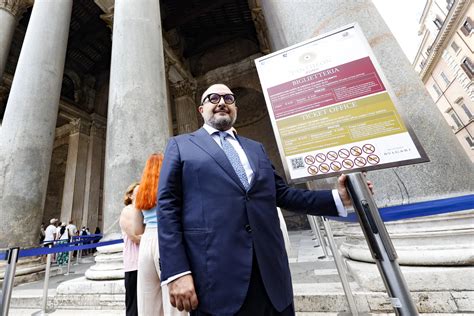 Pantheon Da Oggi Si Visita Con Biglietto Sangiuliano Impegno Ma