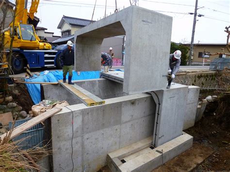 富山県新川土木センター：斜角門形カルバート 施工実績 北陸地区 施工写真 門型カルバートなら斜角com