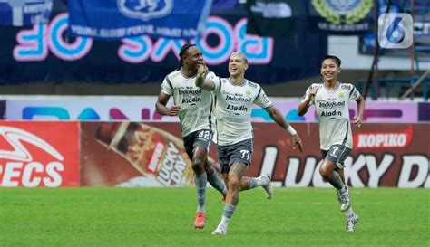 Rans Nusantara Fc Dipermalukan Persib Bandung Foto Liputan