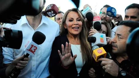 La Caída De Cathy Barriga La Ex Estrella De La Tv Y Alcaldesa Acusada Del Fraude Municipal Más