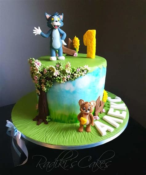 Tom And Jerry Cake Decorated Cake By Radoslava Kirilova CakesDecor