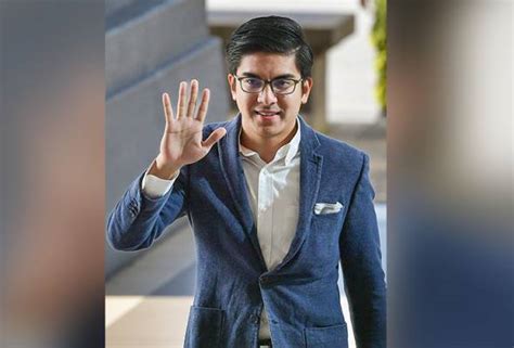 Rm Juta Armada Bersatu Untuk Bantuan Peguam Syed Saddiq Astro Awani