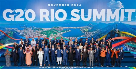 Segunda Foto De Familia De La Cumbre Del G En R O De Janeiro Con El