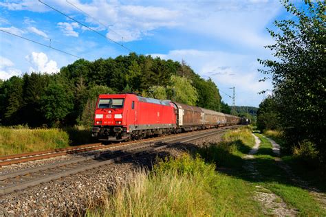 Db Cargo Mit Einem Gemischten G Terzug Bei Postbauer Heng