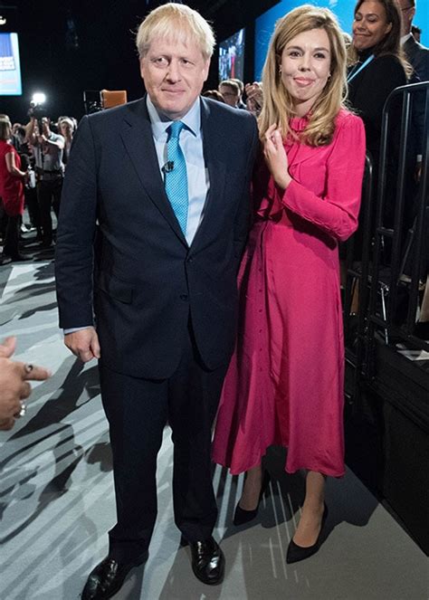 Boris Johnson Marries Carrie Symonds In Secret Ceremony Extraie