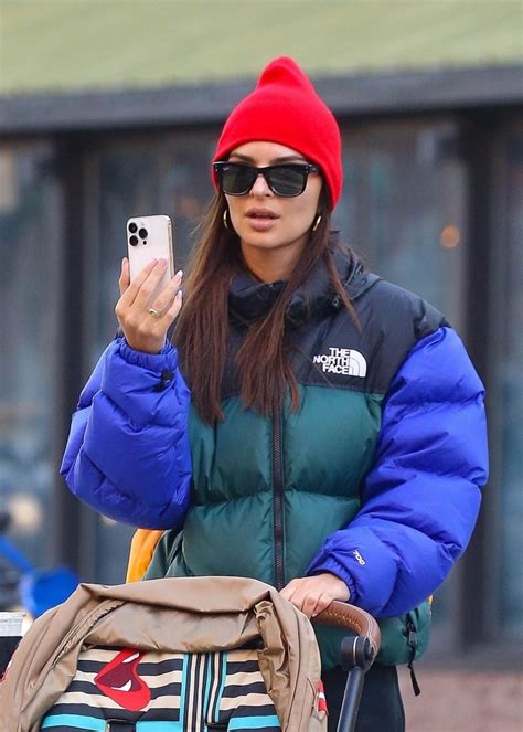 Emily Ratajkowski Out And About In New York 11032023 Hawtcelebs