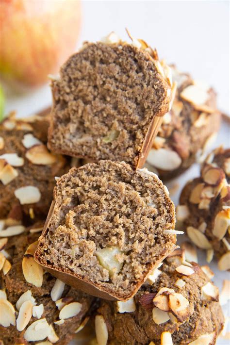 Healthy Apple Oatmeal Muffins - The Roasted Root