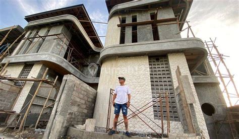 Rumah Dengan Kolam Renang Dijual Di Nyanyi Badung Terbaru