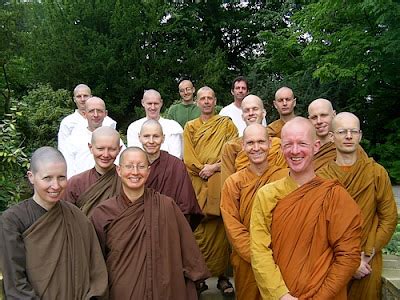 ShinMeiDokuJoh: Theravada Monks and Nuns