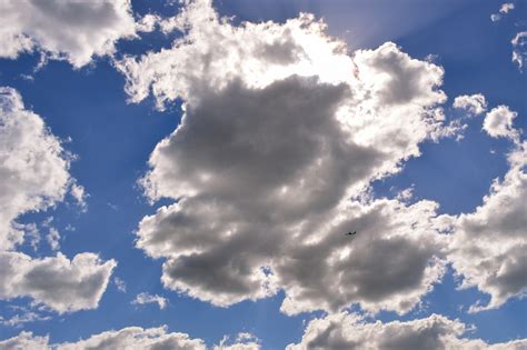 Bakgrundsbilder natur ljus solljus molnig dagtid naturskön