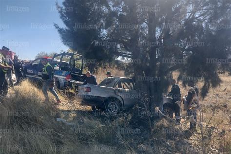 Se Registra Accidente Automovilístico Sobre La Carretera Federal 45