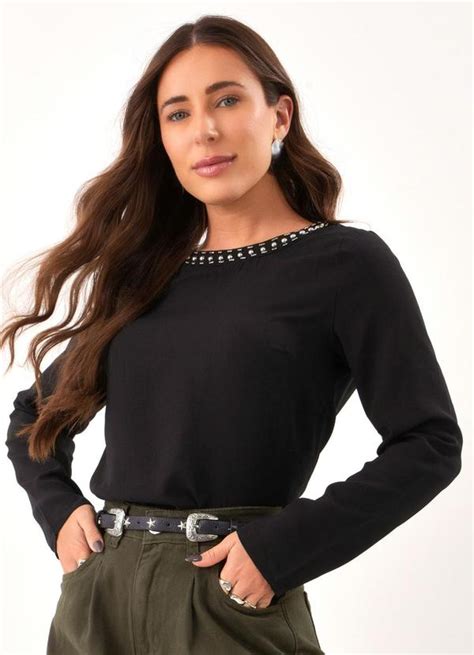 Blusa Preto Em Crepe Plano Quintess