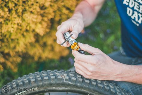 Lezyne Tubeless Co Repair Kit For Tubeless Tires Blaster Black