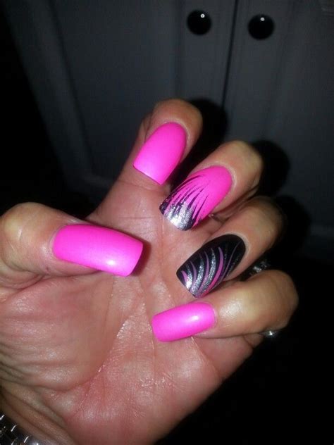 Hot Pink In 2024 Gel Nail Designs Hair And Nails Nail Art