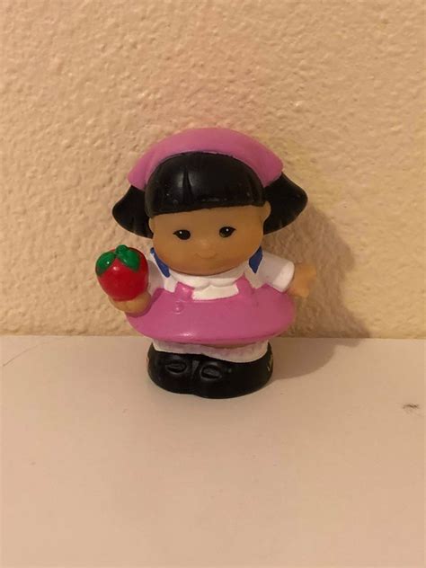 Toy Little People Sonya Lee Apple 2.75" Fisher-Price Mattel 2001 ...