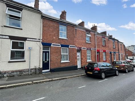 2 Bed Terraced House To Rent In Roberts Road St Leonards Exeter Ex2